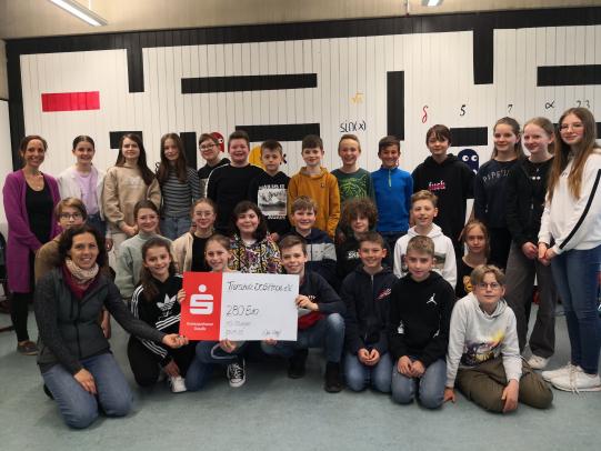 50 Jahre HG – 50 gute Taten: Klasse(n)aktion der 6b