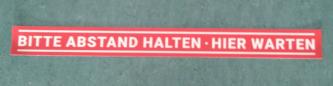 Abstand halten